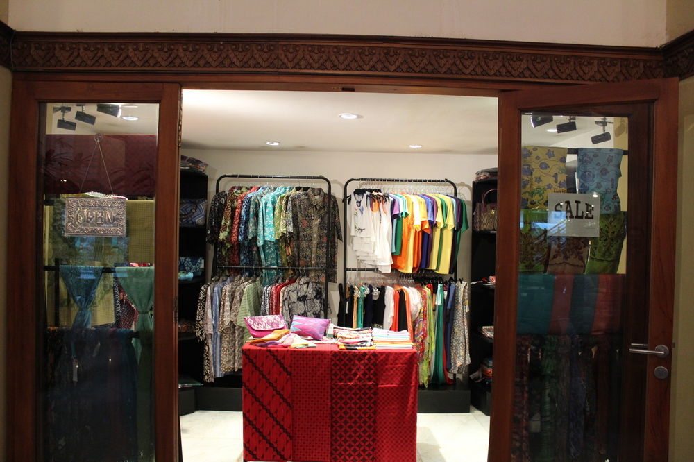 Hotel Mutiara Malioboro ジョグジャカルタ エクステリア 写真